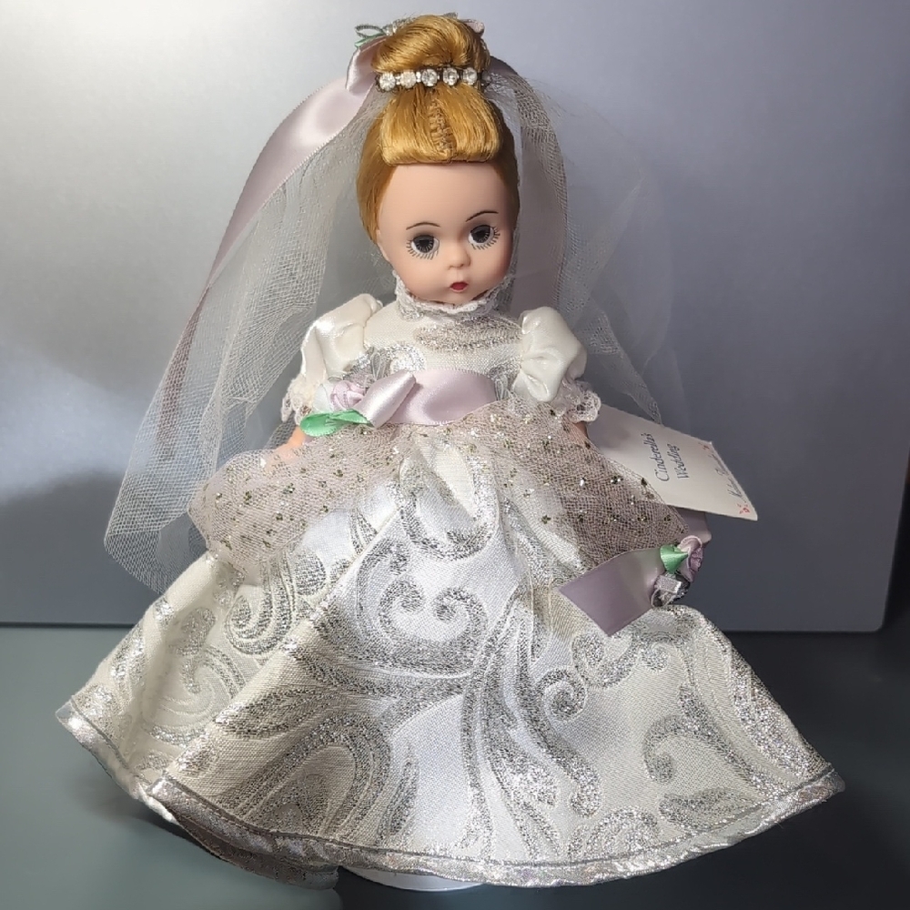 Cinderella's Wedding Madame Alexander 8" doll 1999